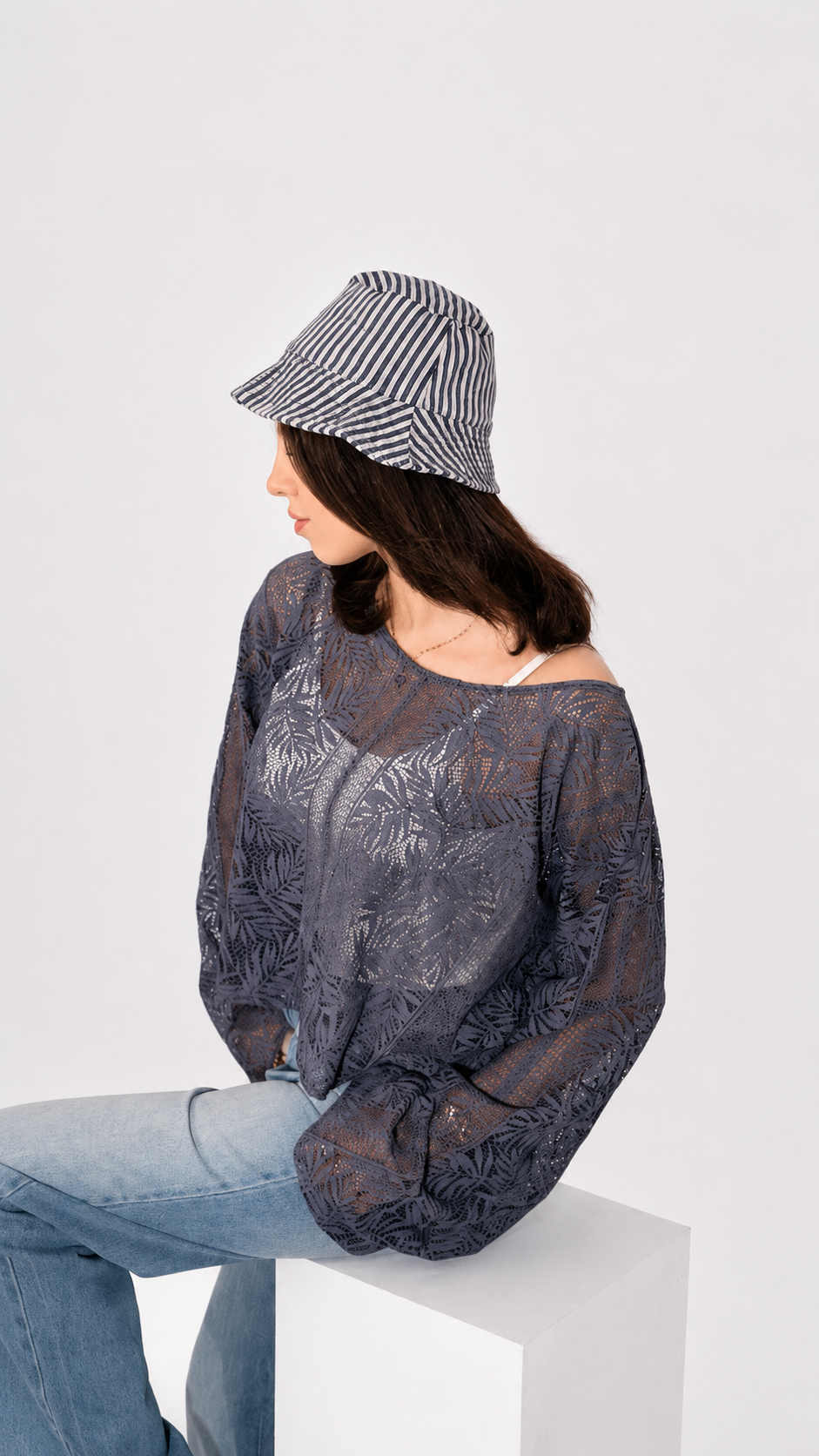 Noir Bloom Top